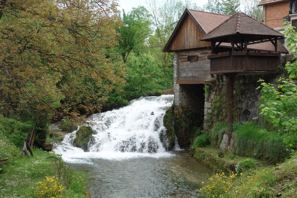 Apartment Ante Slunj Bagian luar foto